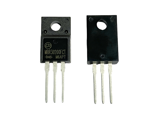 30A 200V إلى 220F ثنائيات حاجز شوتكي ذات الجهد الأمامي المنخفض MBR30200FCT
