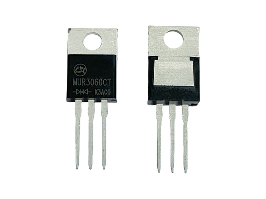30A600V MUR3060CT TO-220AB 25ns مبررات استعادة فائقة السرعة للدارات عالية التردد